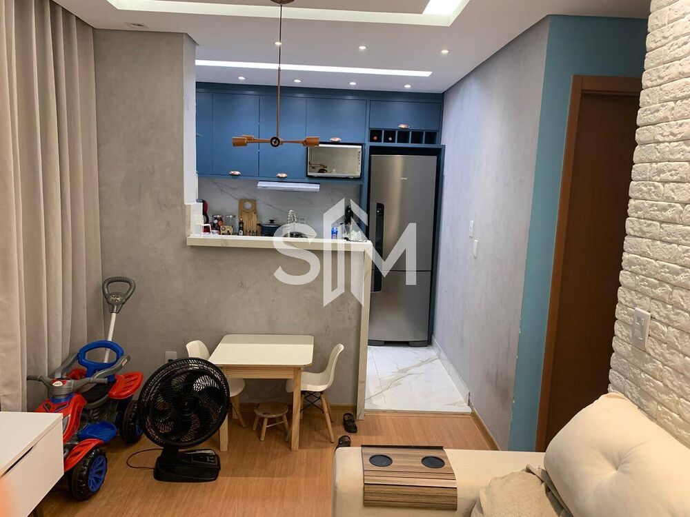 Apartamento para alugar com 2 quartos, 39m² - Foto 4