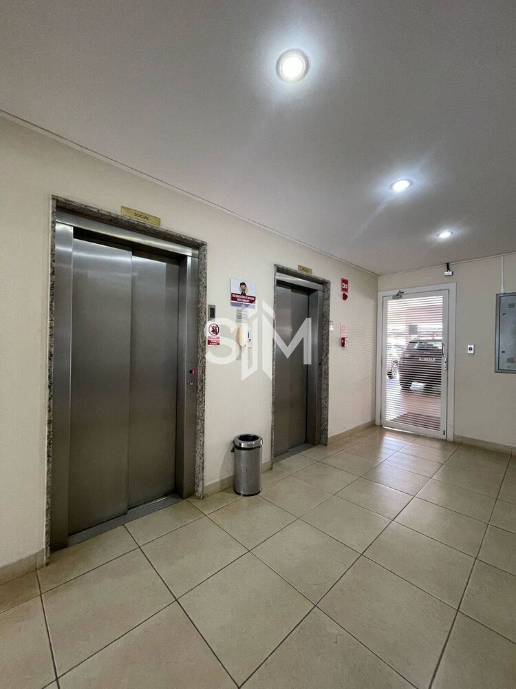 Apartamento à venda com 3 quartos, 98m² - Foto 4