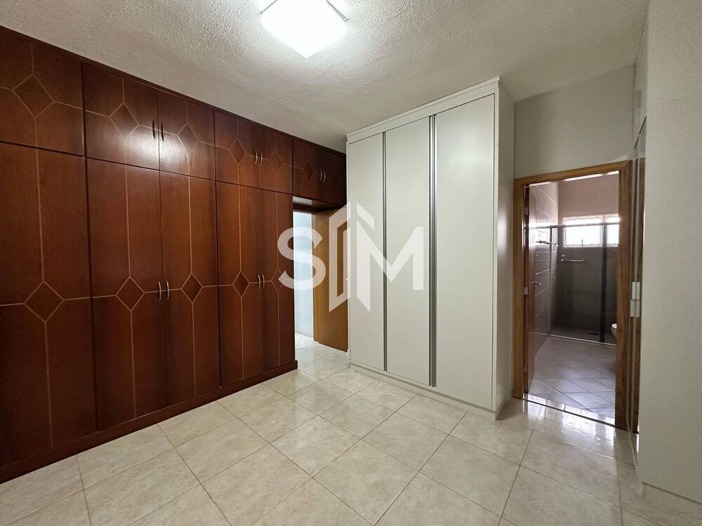 Casa à venda com 3 quartos, 299m² - Foto 14