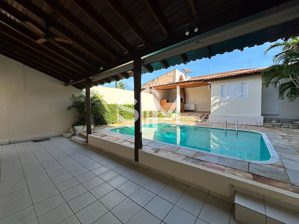 Casa à venda com 3 quartos, 299m² - Foto 7