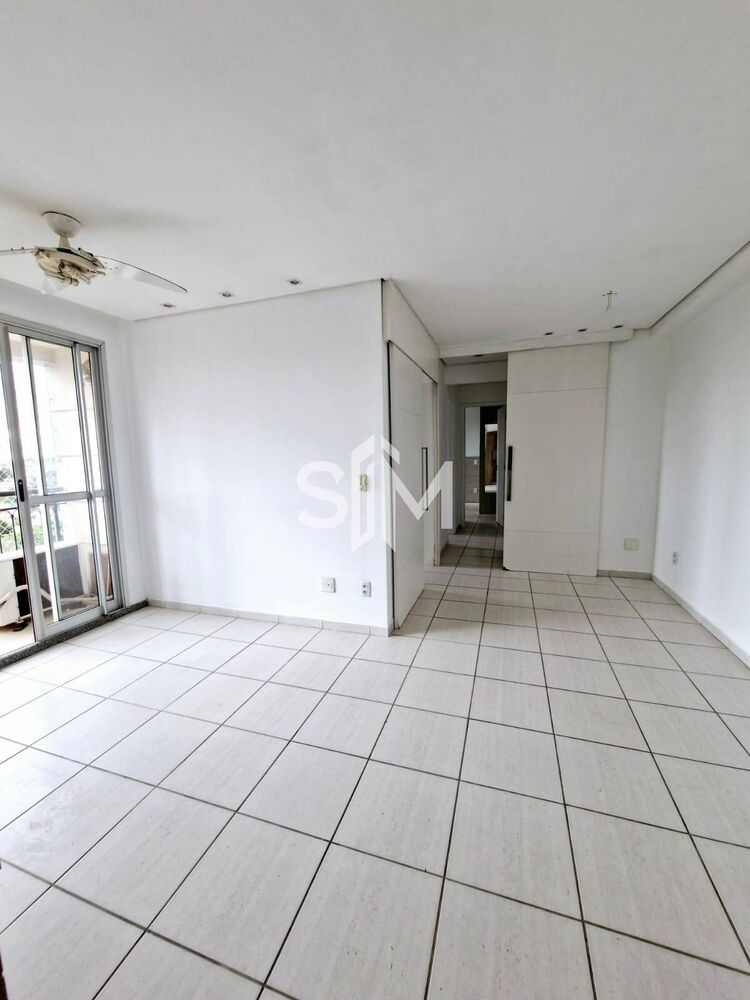 Apartamento à venda com 3 quartos, 69m² - Foto 2