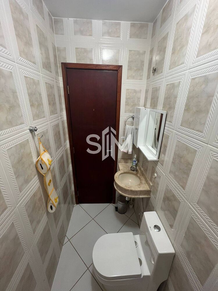 Casa à venda com 2 quartos, 180m² - Foto 8