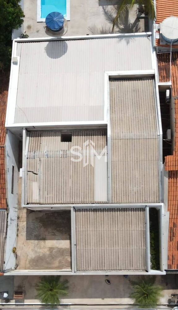 Casa à venda com 3 quartos, 288m² - Foto 15