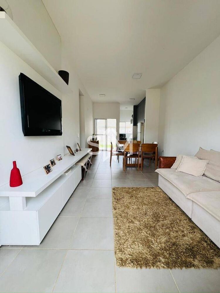 Casa de Condomínio para alugar com 3 quartos, 80m² - Foto 2