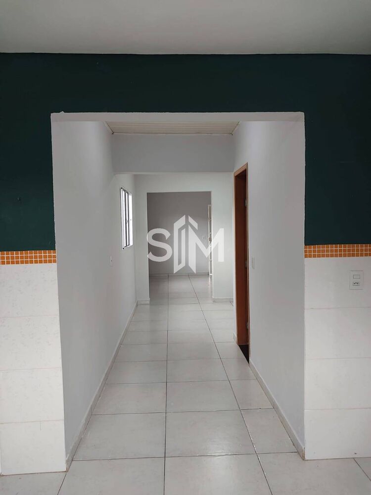 Casa à venda com 2 quartos, 125m² - Foto 2