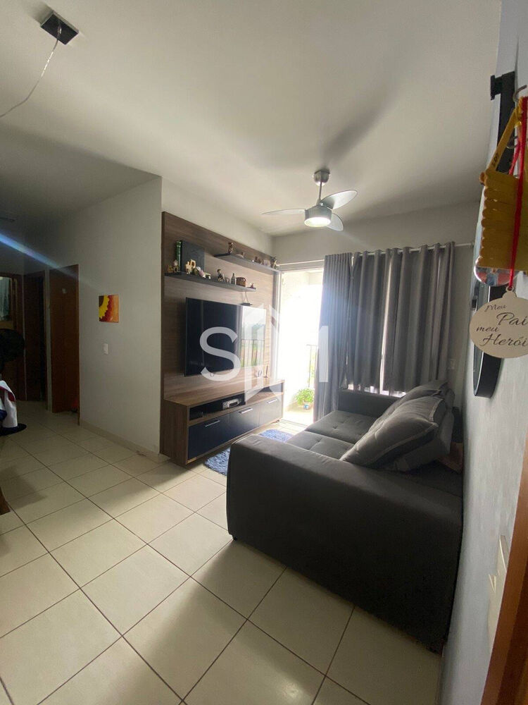 Apartamento à venda com 3 quartos, 77m² - Foto 1