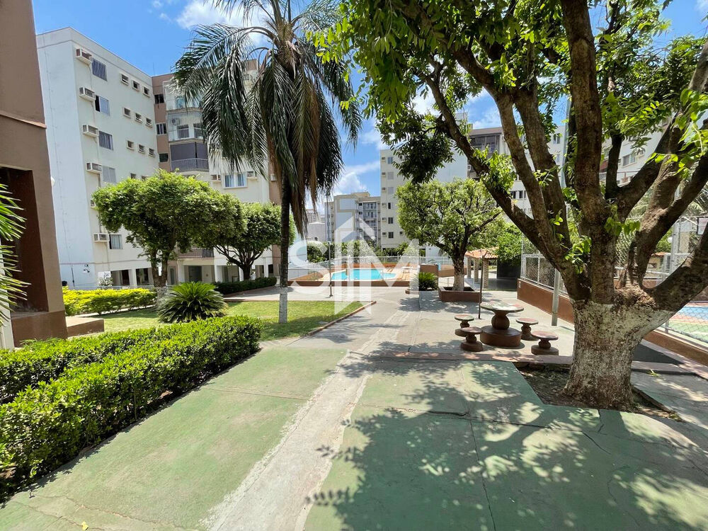 Apartamento à venda com 3 quartos, 95m² - Foto 1