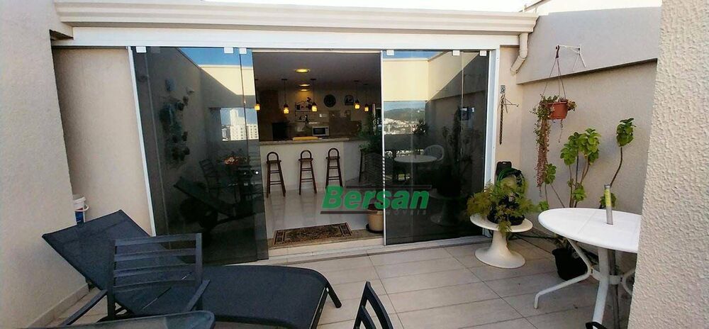 Cobertura, 4 quartos, 267 m² - Foto 5