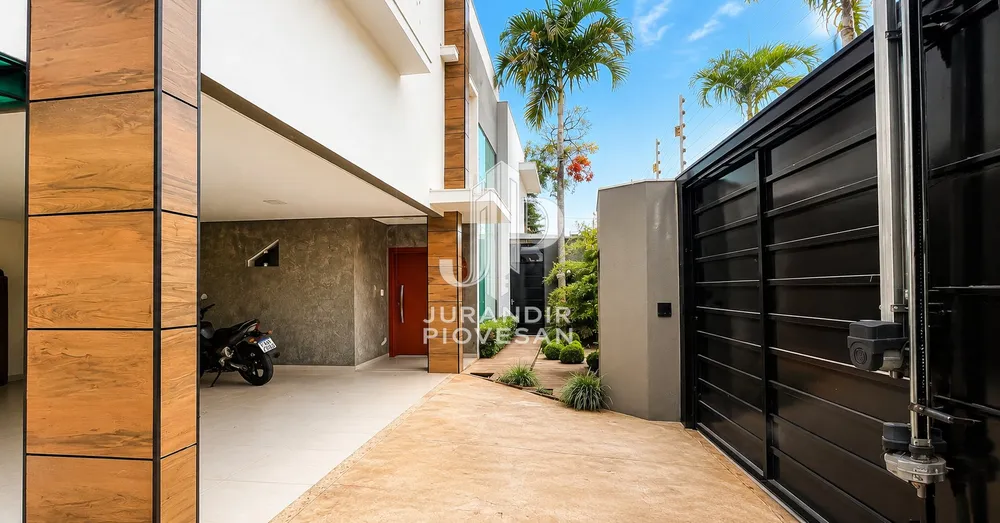 Casa, 3 quartos, 213 m² - Foto 1