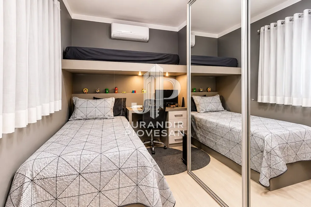 Casa, 3 quartos, 213 m² - Foto 2
