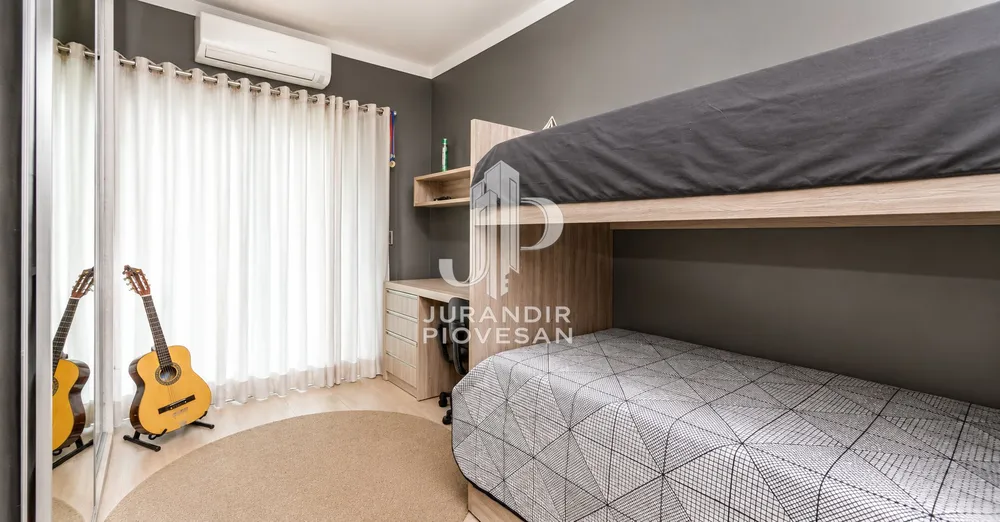 Casa, 3 quartos, 213 m² - Foto 3