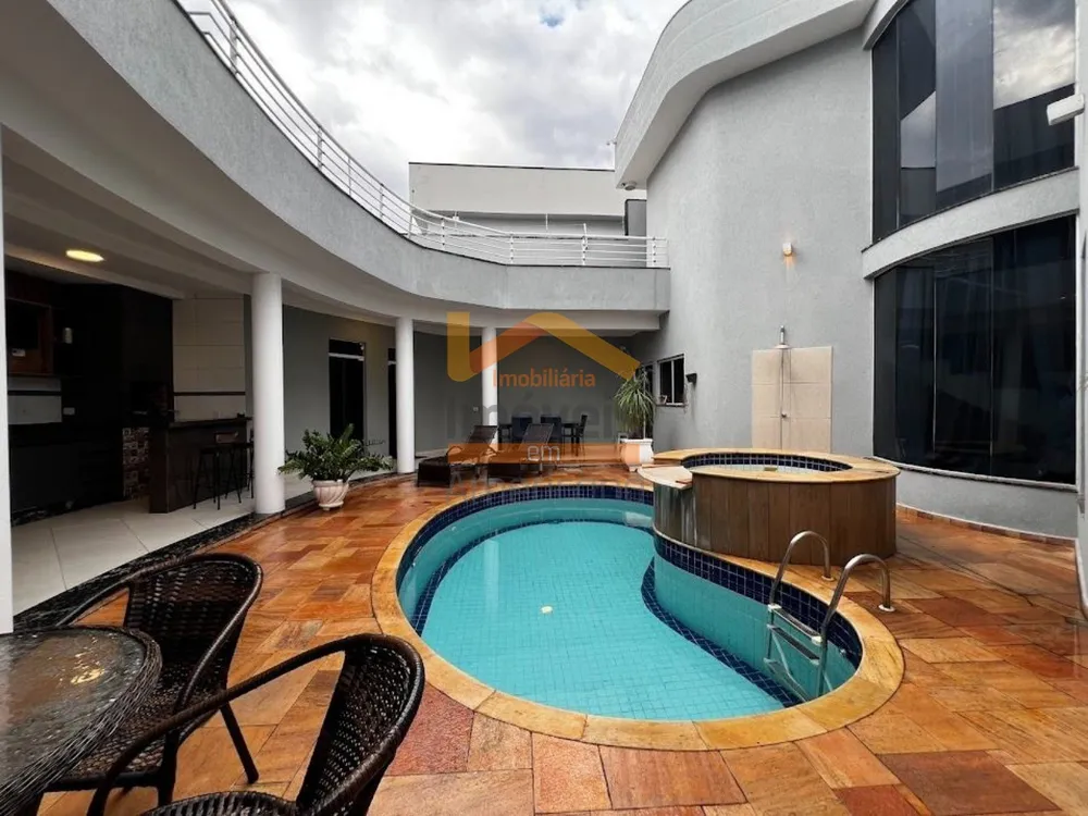 Casa, 3 quartos, 320 m² - Foto 3