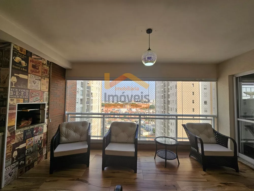 Apartamento à venda com 3 quartos, 153m² - Foto 2