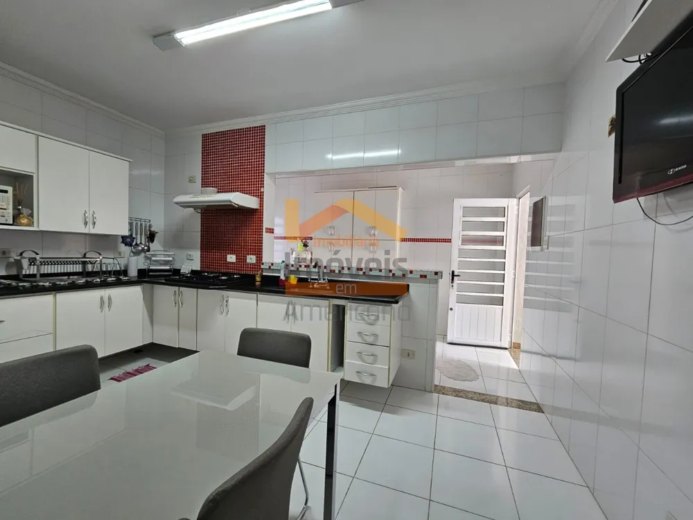 Casa, 3 quartos, 196 m² - Foto 6