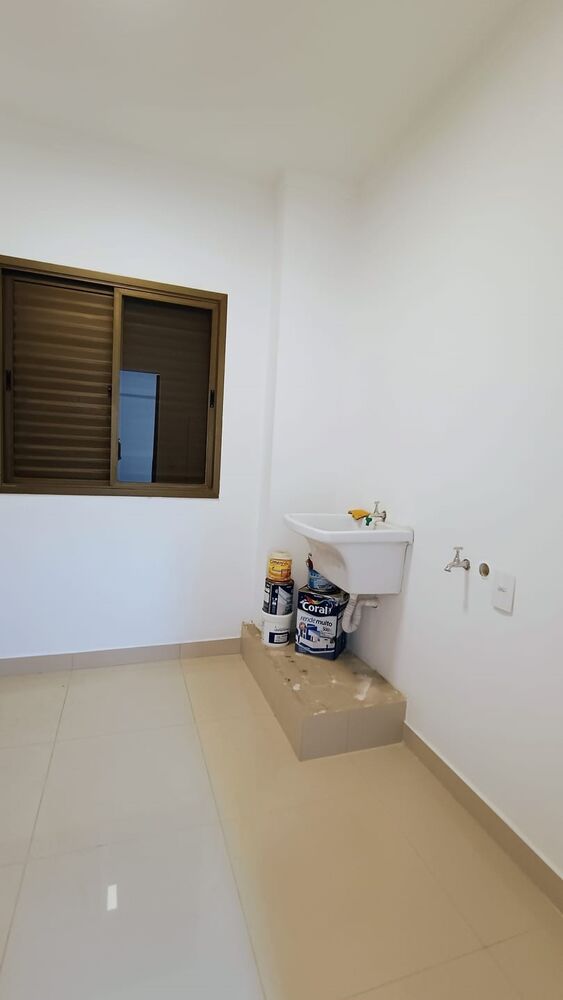 Apartamento à venda com 3 quartos, 178m² - Foto 11