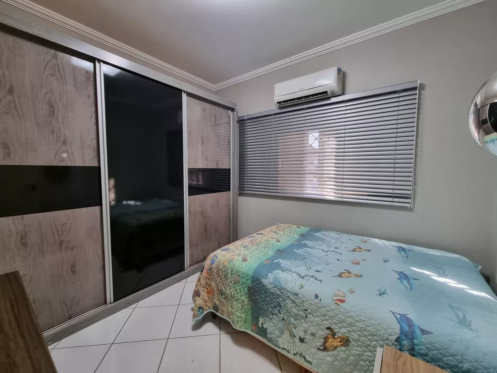 Casa, 6 quartos, 333 m² - Foto 8