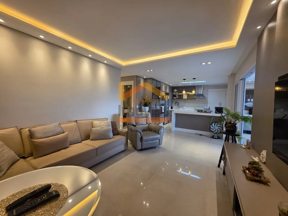 Apartamento, 3 quartos, 121 m² - Foto 1