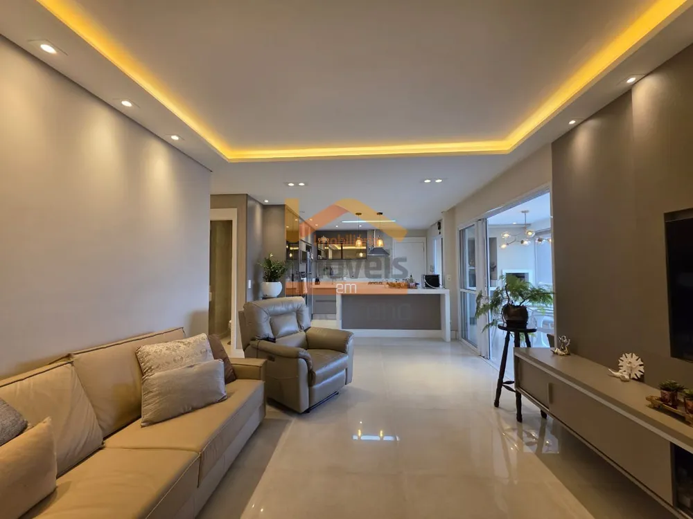 Apartamento, 3 quartos, 121 m² - Foto 2