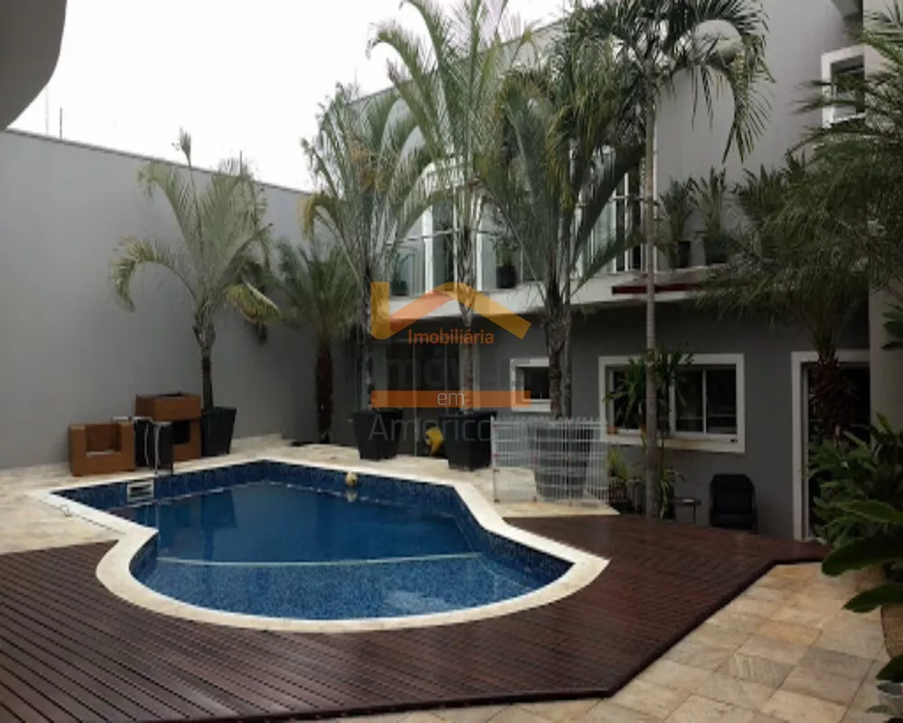 Casa de Condomínio à venda com 4 quartos, 730m² - Foto 1