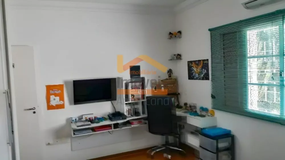Casa, 4 quartos, 230 m² - Foto 8
