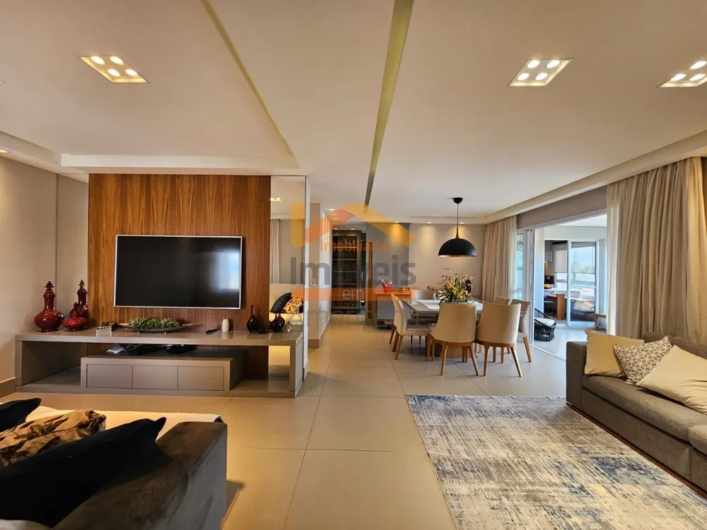 Apartamento, 3 quartos, 153 m² - Foto 1