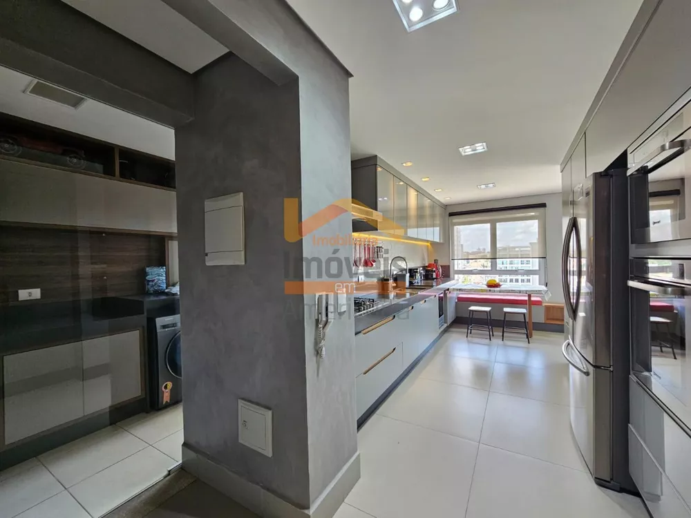 Apartamento, 3 quartos, 153 m² - Foto 2