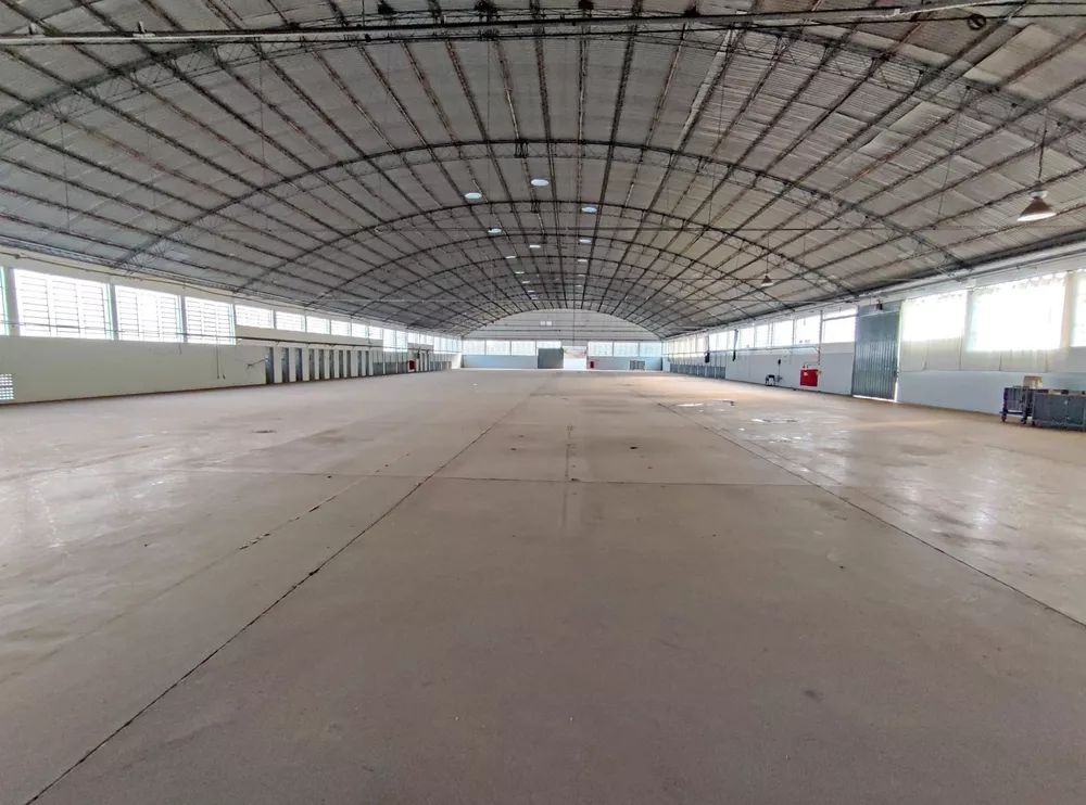 Depósito-Galpão, 2600 m² - Foto 1