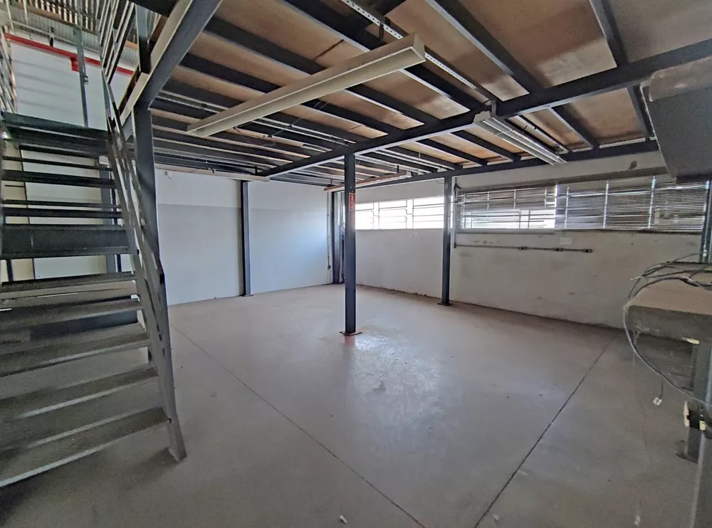Depósito-Galpão, 2600 m² - Foto 7