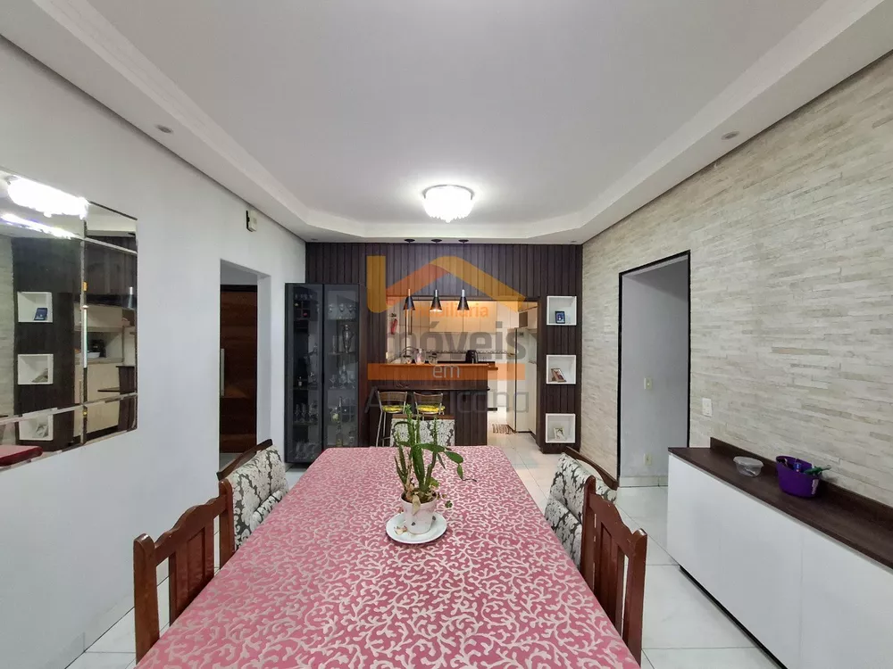 Casa, 3 quartos - Foto 1