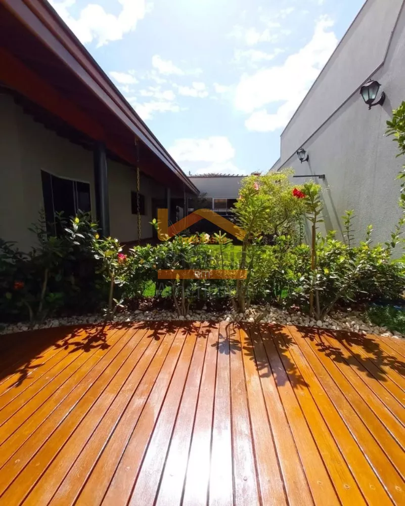 Casa, 3 quartos, 225 m² - Foto 17