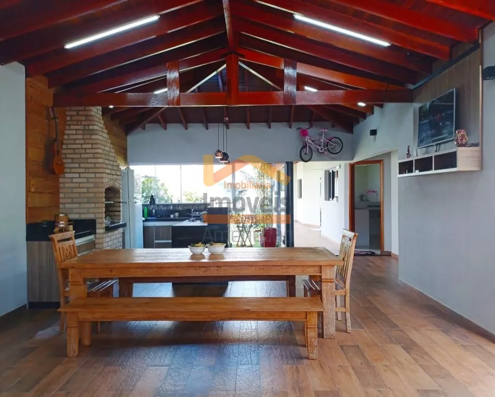 Casa, 3 quartos, 225 m² - Foto 11