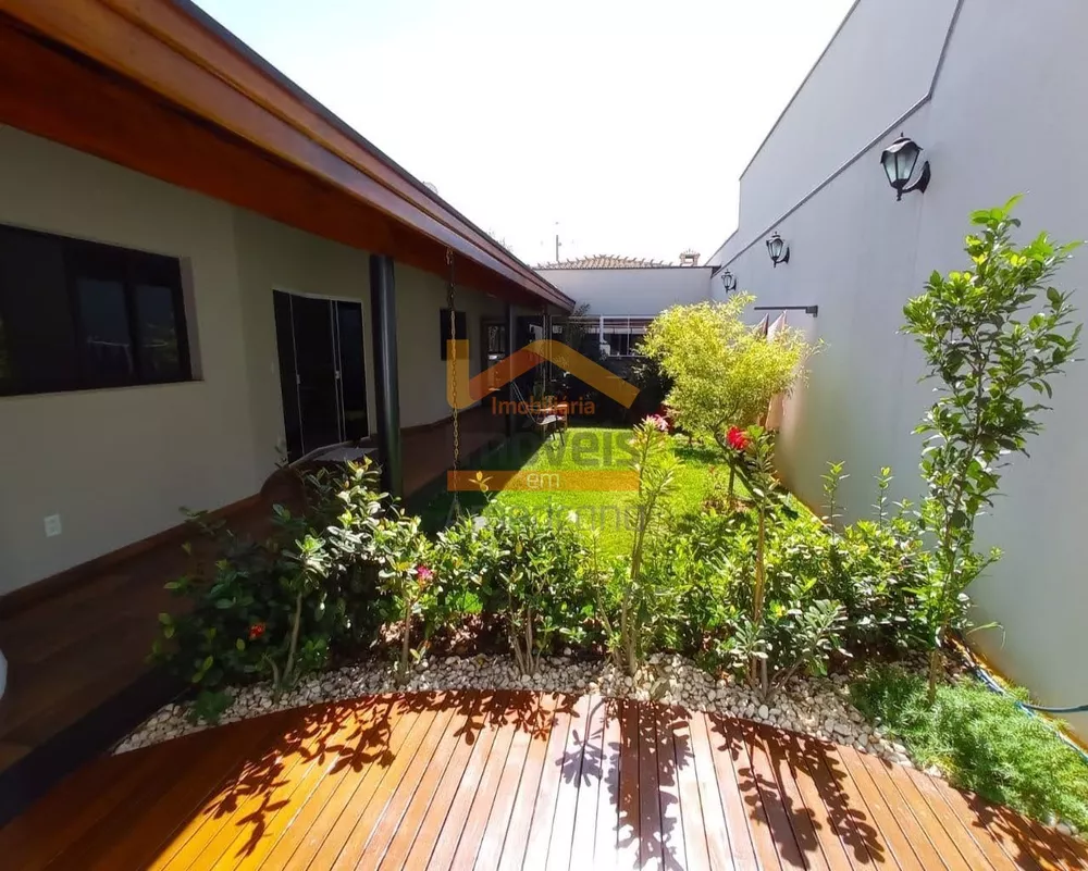 Casa, 3 quartos, 225 m² - Foto 20