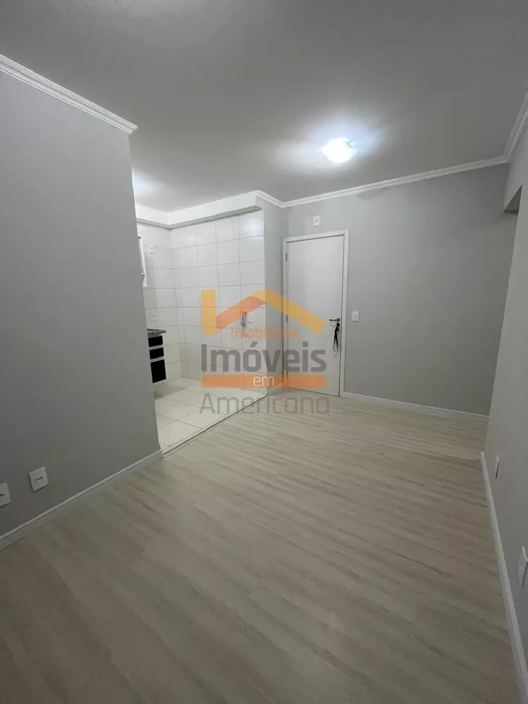 Apartamento à venda com 2 quartos, 45m² - Foto 2