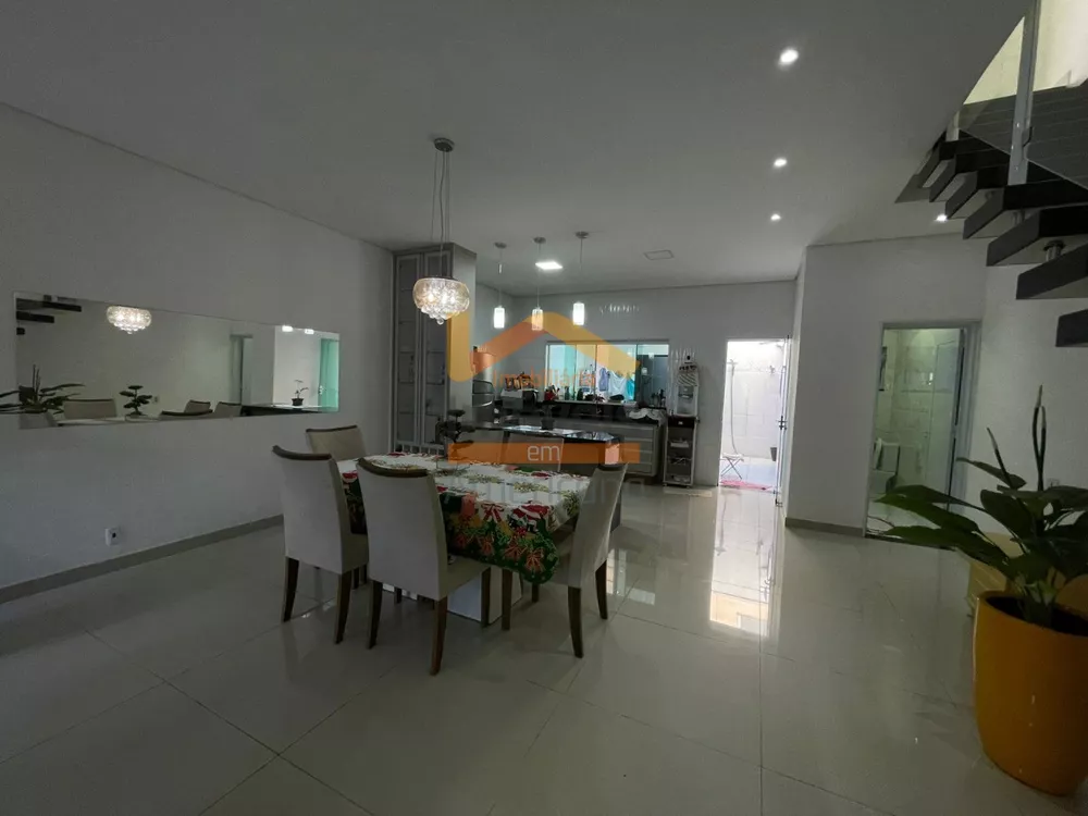 Sobrado, 3 quartos, 176 m² - Foto 3