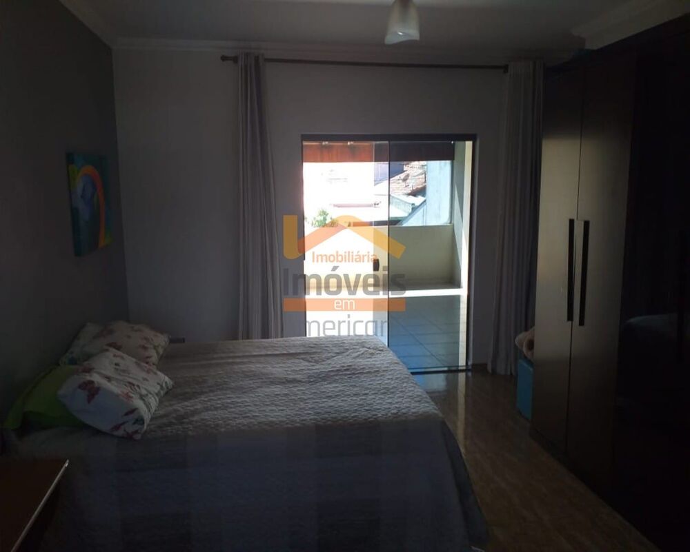 Casa à venda com 2 quartos, 150m² - Foto 4