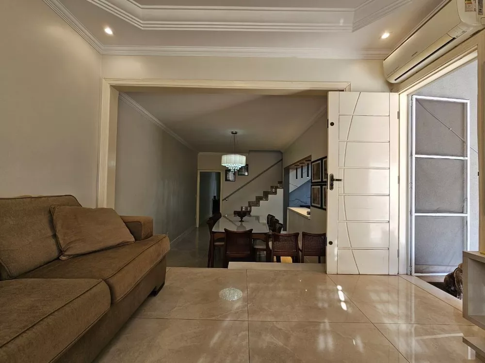 Casa, 3 quartos, 217 m² - Foto 23