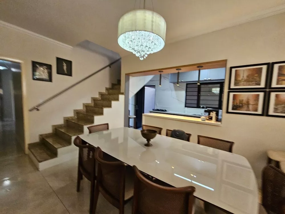 Casa, 3 quartos, 217 m² - Foto 19