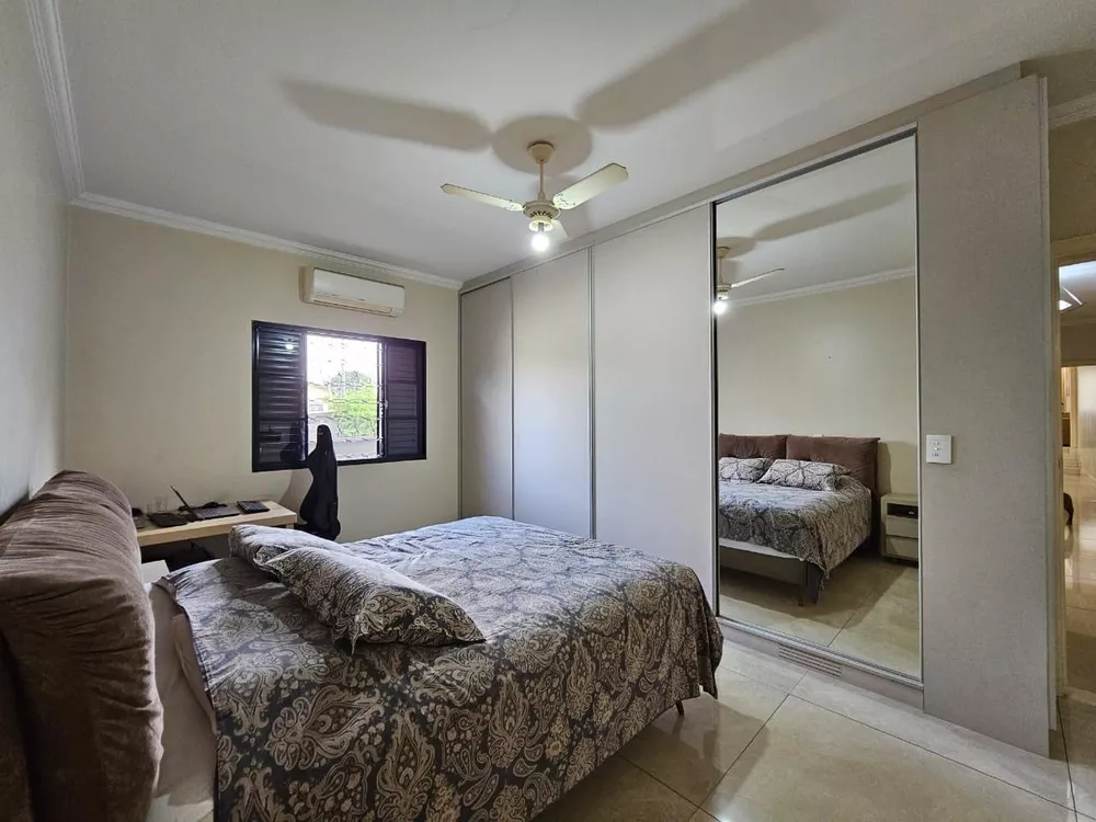 Casa, 3 quartos, 217 m² - Foto 6