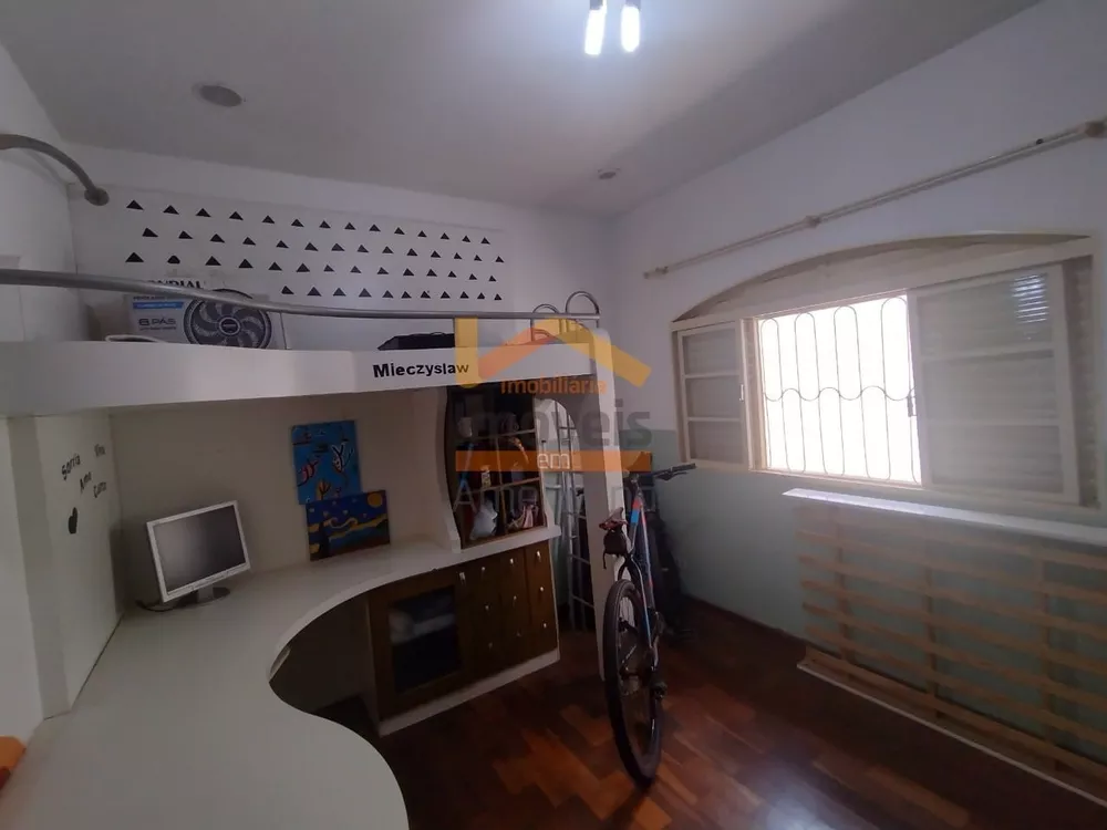 Casa, 3 quartos, 248 m² - Foto 8