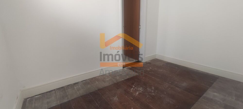 Prédio Inteiro - Foto 4