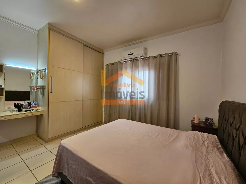 Casa, 3 quartos, 334 m² - Foto 1