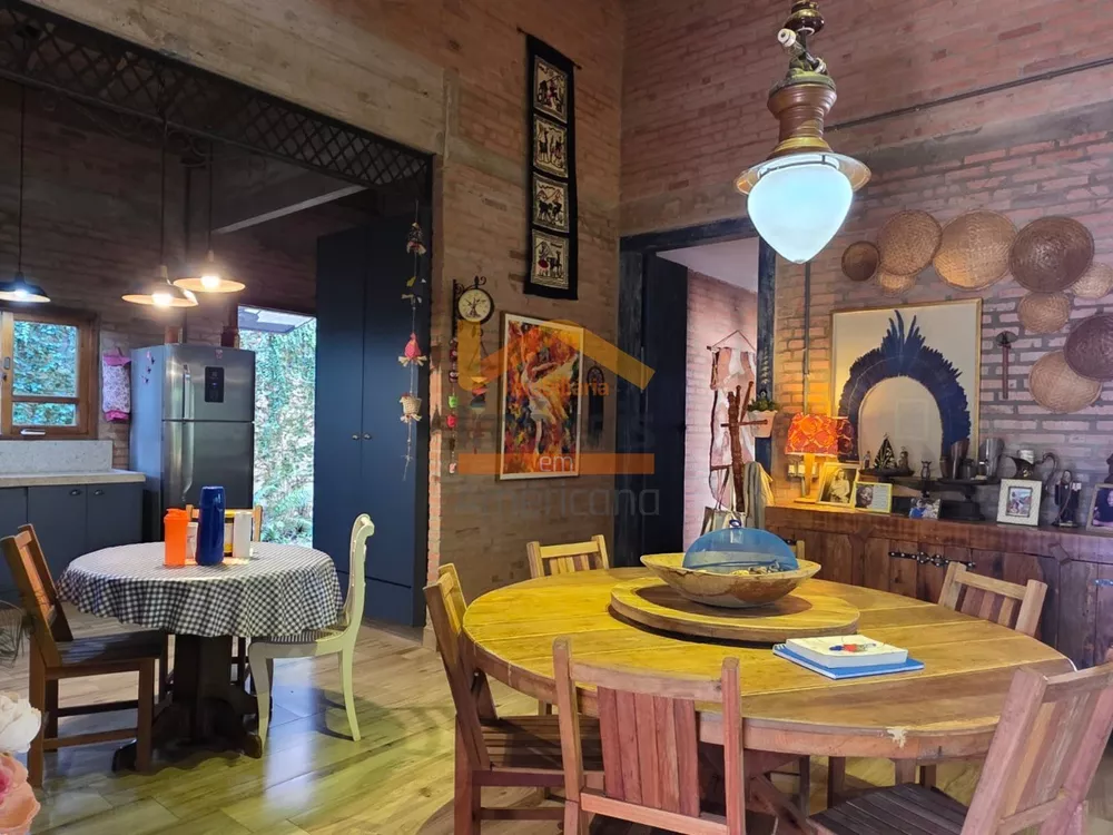 Casa, 3 quartos, 189 m² - Foto 2