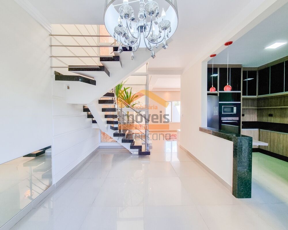 Sobrado, 3 quartos, 183 m² - Foto 1