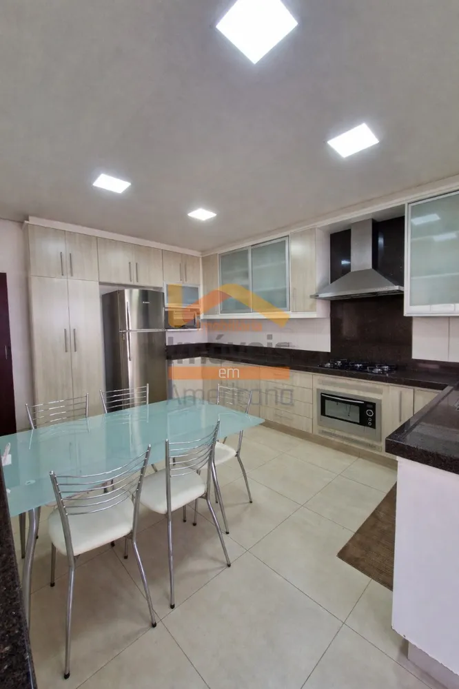 Sobrado, 4 quartos, 341 m² - Foto 4