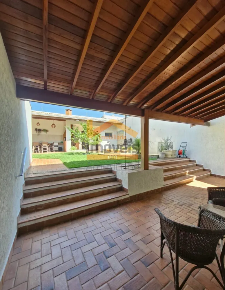 Sobrado, 4 quartos, 341 m² - Foto 1