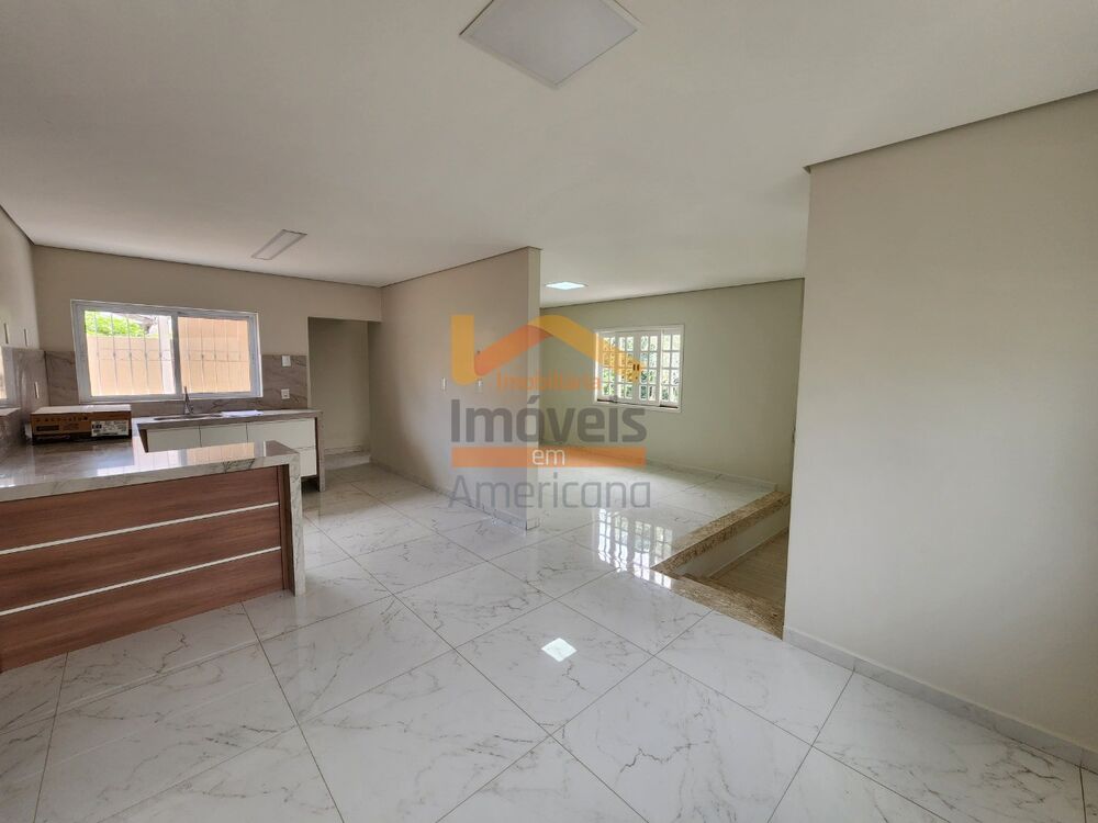 Casa, 3 quartos, 189 m² - Foto 2