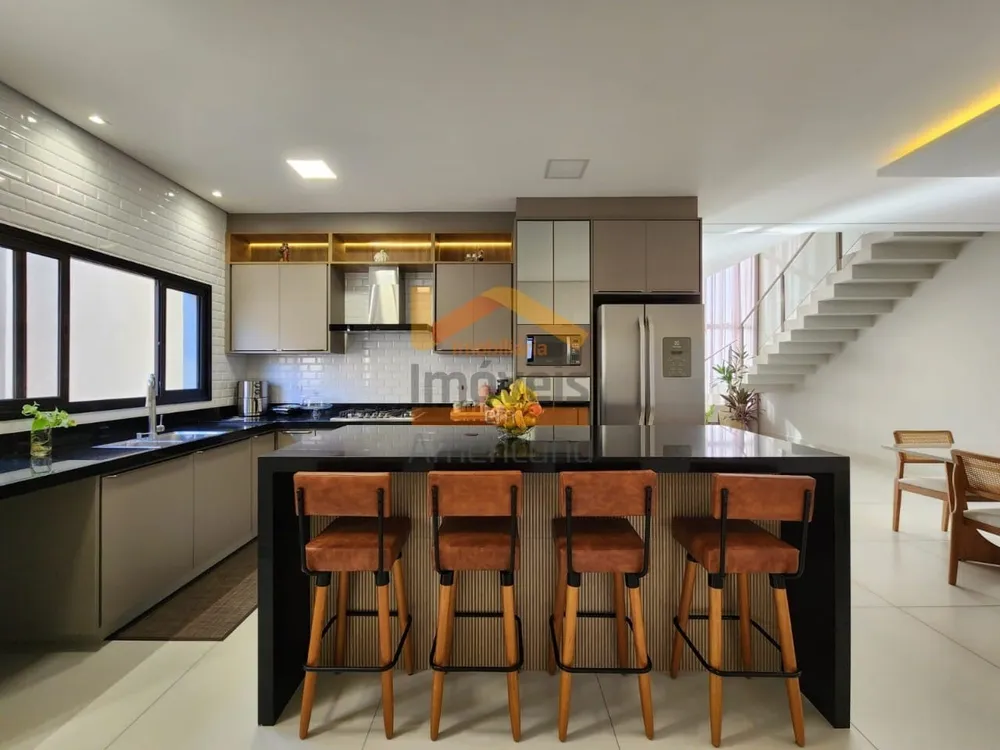 Casa, 3 quartos, 234 m² - Foto 3