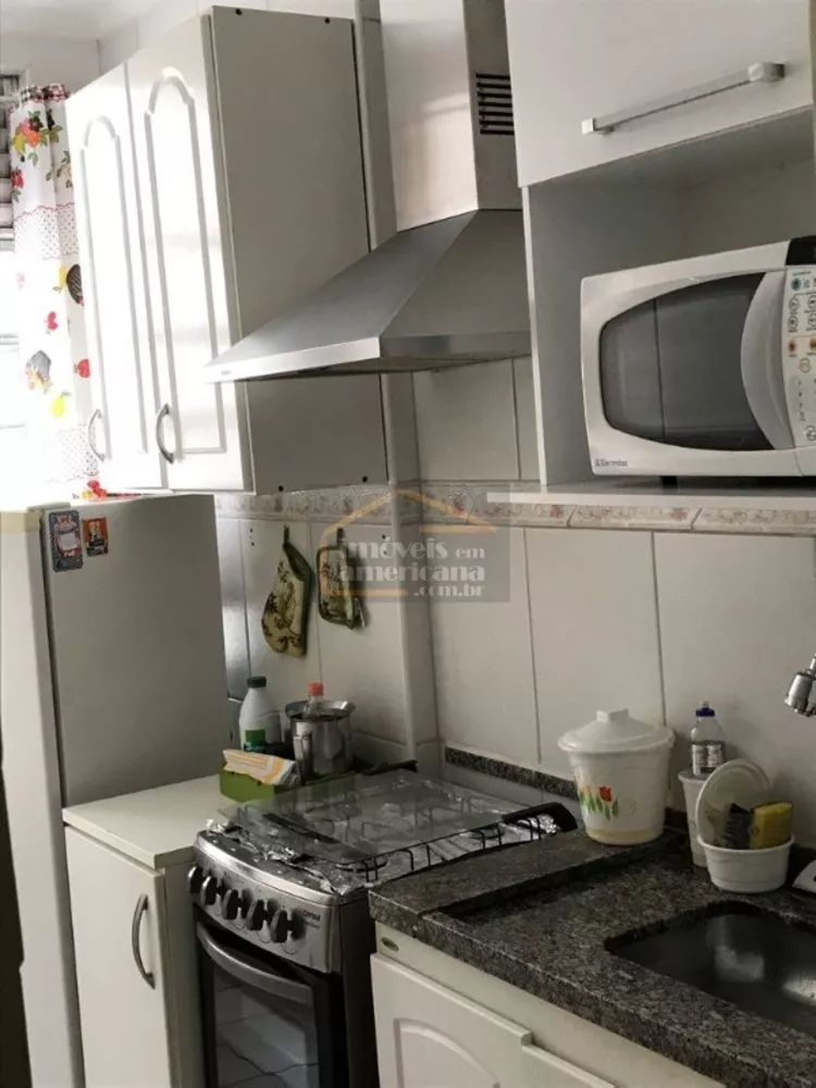 Apartamento à venda com 1 quarto, 30m² - Foto 2