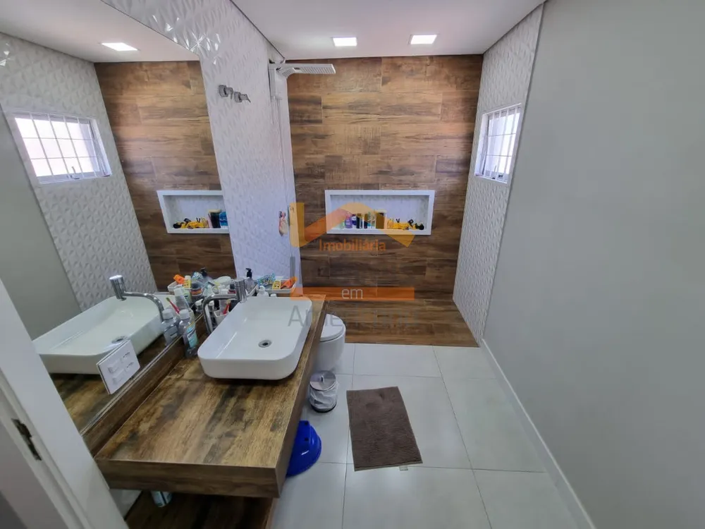 Casa, 3 quartos, 245 m² - Foto 21