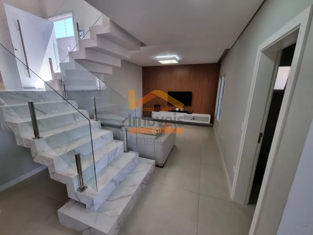 Casa, 3 quartos, 245 m² - Foto 13